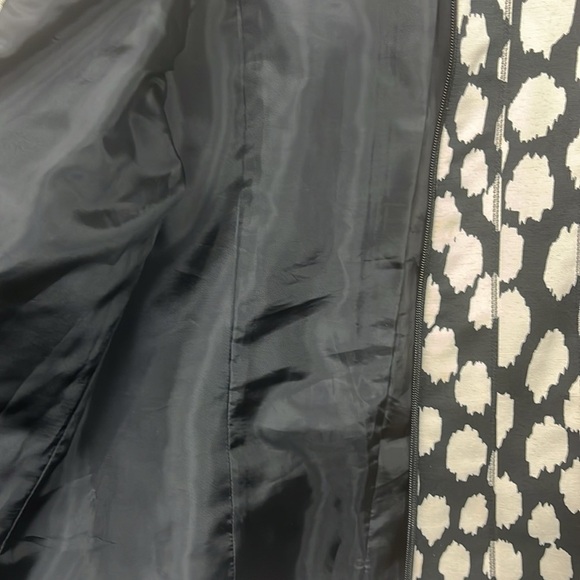 Molly & Maxx Womens Blazer/Jacket PM Black Tan Zip Front Animal Print Lined EUC - Picture 6 of 10